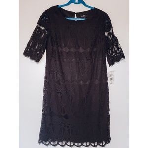 Ronni Nicole | Black lace dress